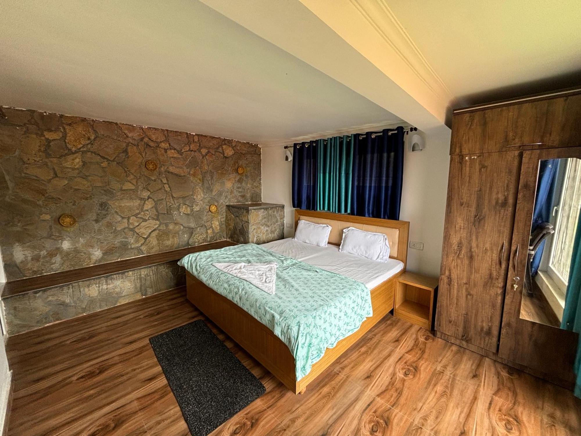 Indus Valley Mukteshwar Villa Exterior photo