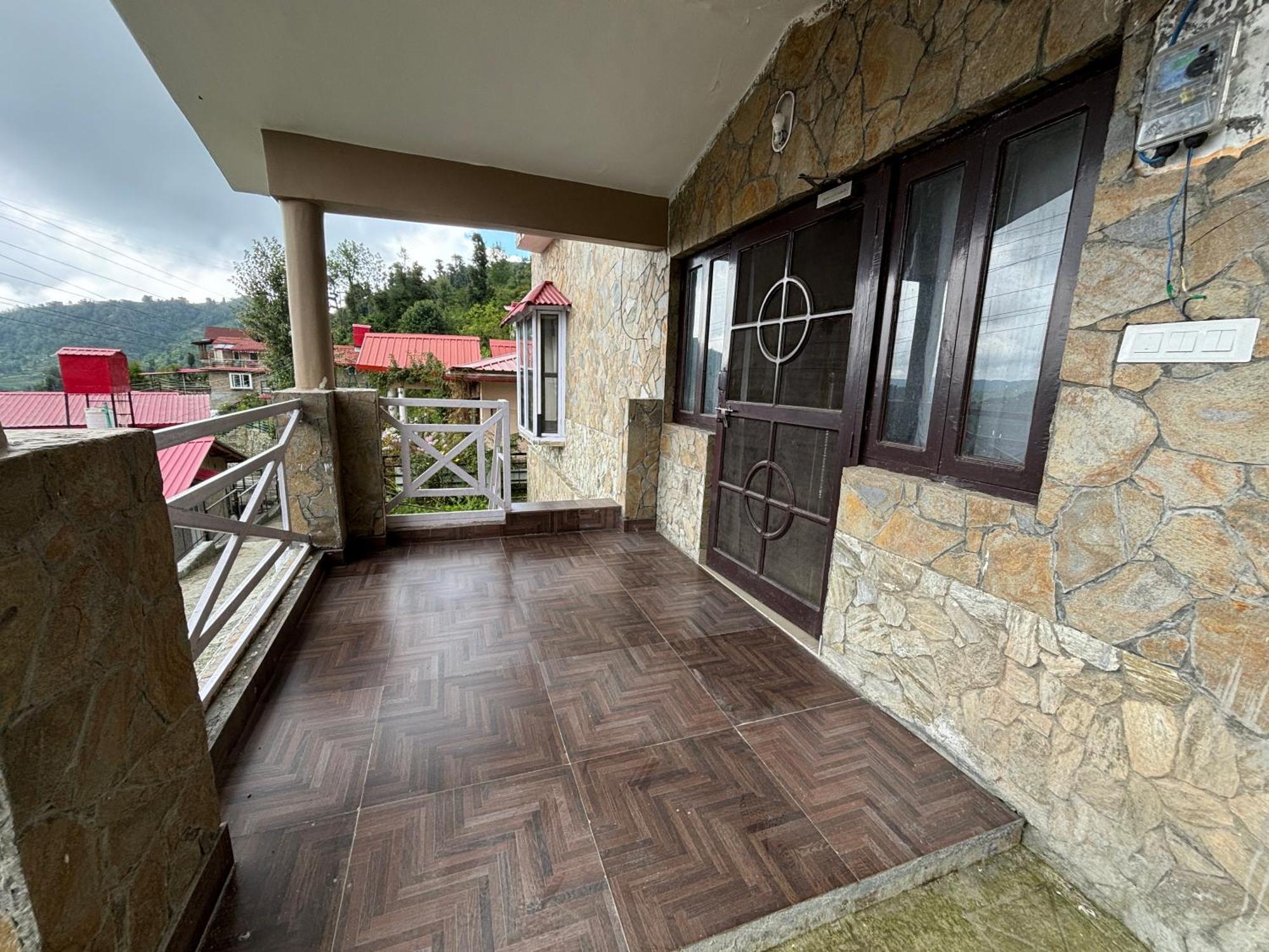 Indus Valley Mukteshwar Villa Exterior photo